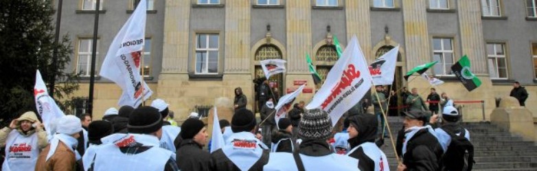Image for Pracodawcy i związkowcy: rząd tylko pozoruje rozmowy